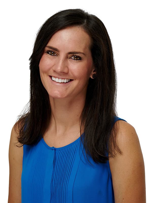 Gwen Dalphon Headshot